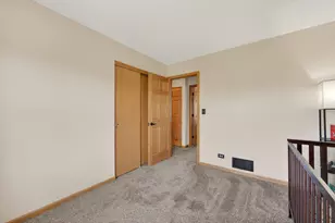 2575 Barnhart St, West Chicago, IL 60185 - Photo 29