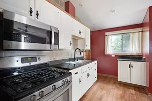 414 E Liberty St, Wauconda, IL 60084 - Photo 7