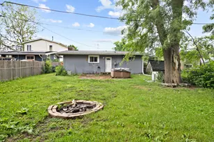 414 E Liberty St, Wauconda, IL 60084 - Photo 21