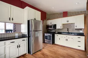 414 E Liberty St, Wauconda, IL 60084 - Photo 9