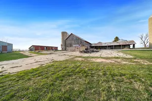 5380 Steward Rd, Rockford, IL 61101 - Photo 59
