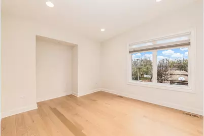 230 N Delphia Avenue, Park Ridge, IL 60068 - Photo 17