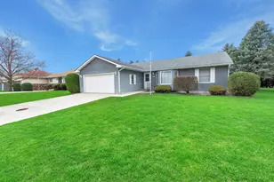 1200 2nd St, Harvard, IL 60033 - Photo 1