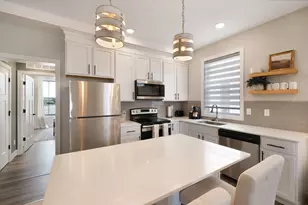 212 Great Loop E Dr, Ottawa, IL 61350 - Photo 5