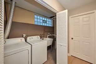 1506 E 72nd Pl, Chicago, IL 60619 - Photo 33