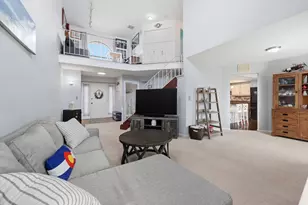 492 Victoria Ln, Wood Dale, IL 60191 - Photo 9