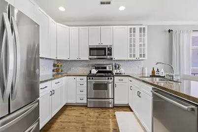 449 N Green Street #3S, Chicago, IL 60642 - Photo 9