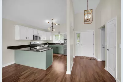 115 Abbeywood Circle, Streamwood, IL 60107 - Photo 3