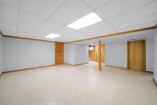 115 Abbeywood Cir, Streamwood, IL 60107 - Photo 17