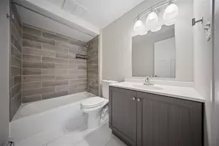 11245 S Harlem Ave, Worth, IL 60482 - Photo 9