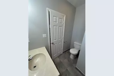 2300 S Ridgeway Avenue #3N, Chicago, IL 60623 - Photo 9