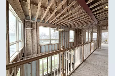 2201 N 77th Avenue, Elmwood Park, IL 60707 - Photo 13