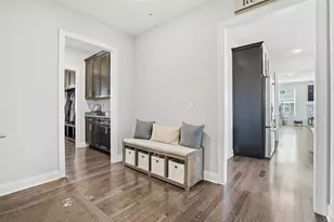 24324 N Blue Aster Ln, Lake Barrington, IL 60010 - Photo 9