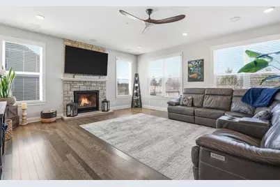 24324 N Blue Aster Lane, Lake Barrington, IL 60010 - Photo 3