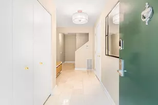 414 W Wisconsin St, Chicago, IL 60614 - Photo 3