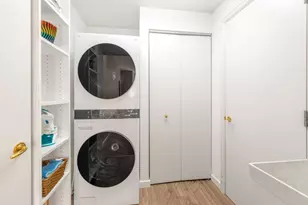 414 W Wisconsin St, Chicago, IL 60614 - Photo 17