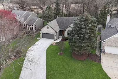 674 Wood Creek Drive, Antioch, IL 60002 - Photo 49