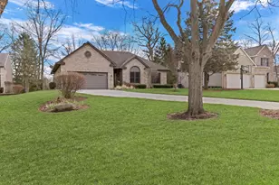 674 Wood Creek Dr, Antioch, IL 60002 - Photo 47