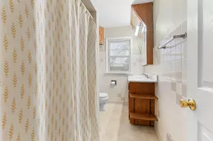 4715 W Crystal Lake Rd, McHenry, IL 60050 - Photo 17