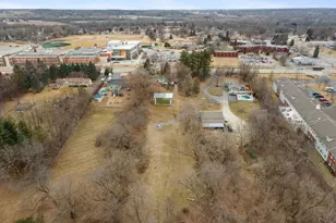 4715 W Crystal Lake Rd, McHenry, IL 60050 - Photo 29