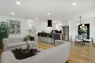 9540 S King Dr, Chicago, IL 60628 - Photo 3