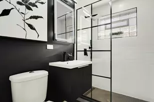 9540 S King Dr, Chicago, IL 60628 - Photo 7