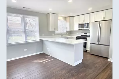 7841 W 74 Street, Bridgeview, IL 60455 - Photo 3