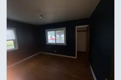 511 S Russell Street, Champaign, IL 61821 - Photo 9
