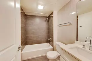 50 E 16th St, Chicago, IL 60616 - Photo 21