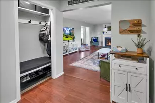 940 Orchard Ct, Batavia, IL 60510 - Photo 5