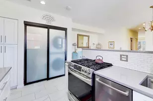 3839 N Western Ave, Chicago, IL 60618 - Photo 9