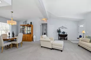 10719 W Butterfield Dr, Frankfort, IL 60423 - Photo 7