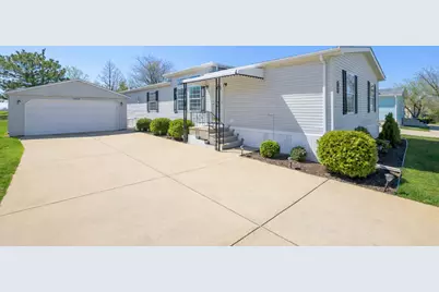 10719 W Butterfield Drive, Frankfort, IL 60423 - Photo 1