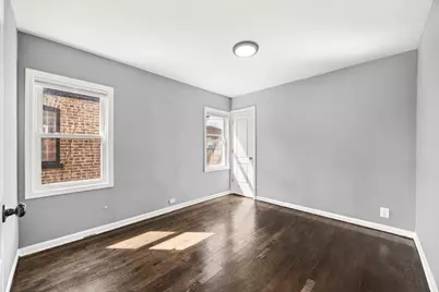 9740 S Prairie Avenue, Chicago, IL 60628 - Photo 5