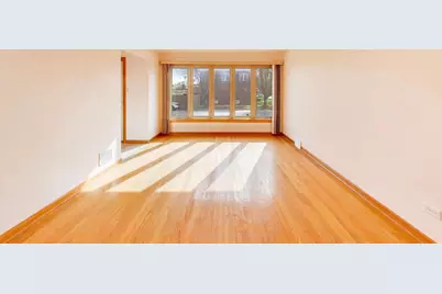 5854 S Mason Avenue, Chicago, IL 60638 - Photo 3