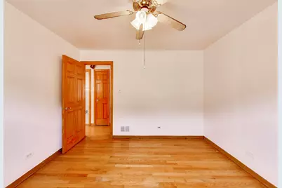 5854 S Mason Avenue, Chicago, IL 60638 - Photo 9