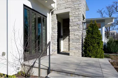 176 S Arlington Avenue, Elmhurst, IL 60126 - Photo 3