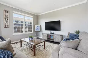 2925 Madison Dr, Naperville, IL 60564 - Photo 9