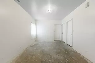 832 E 153 St, Phoenix, IL 60426 - Photo 21