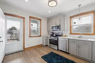 1341 Ridgeland Ave, Berwyn, IL 60402 - Photo 7