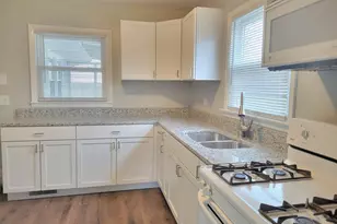 2810 186th St, Lansing, IL 60438 - Photo 3