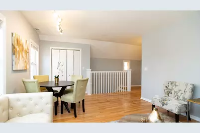 3729 N Clifton Avenue #3, Chicago, IL 60613 - Photo 5