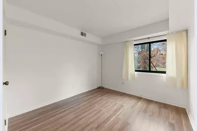 8000 Woodglen Lane #102, Downers Grove, IL 60516 - Photo 15