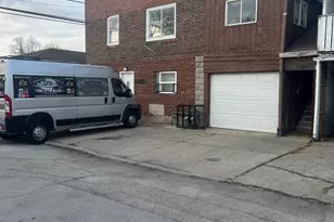 15704 Willard Ave, Harvey, IL 60426 - Photo 3