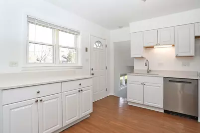 600 Flagstaff Lane, Hoffman Estates, IL 60169 - Photo 13