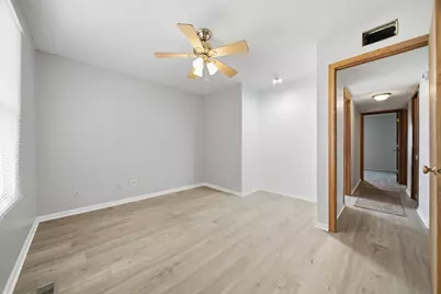 949 Mosby Court, Joliet, IL 60431 - Photo 13