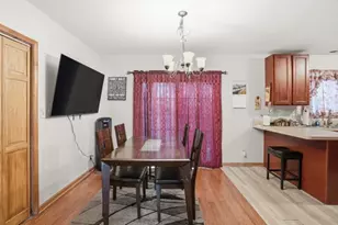 421 Nobes Ave, Lockport, IL 60441 - Photo 9