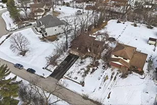 5721 Vial Pkwy, La Grange Highlands, IL 60525 - Photo 43