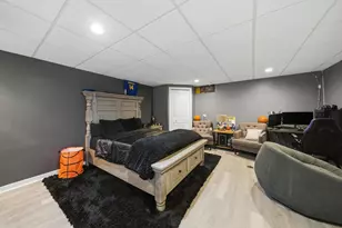 5721 Vial Pkwy, La Grange Highlands, IL 60525 - Photo 27