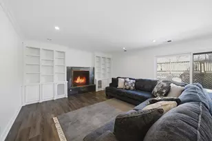 5721 Vial Pkwy, La Grange Highlands, IL 60525 - Photo 29